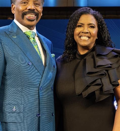 is tony evans jr married|Morning Rundown: Tony and Carla Evans Married in。